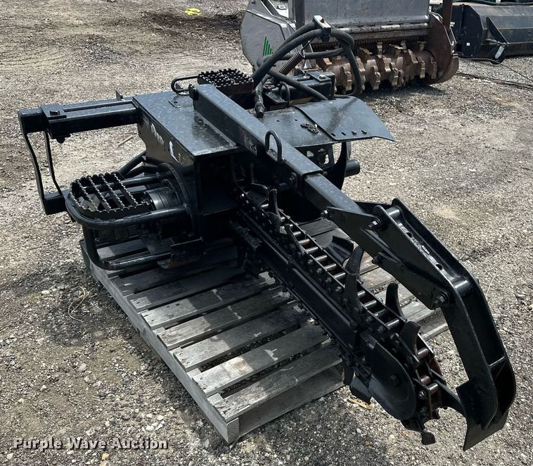 image for item DF8540 John Deere TR36B skid steer trencher