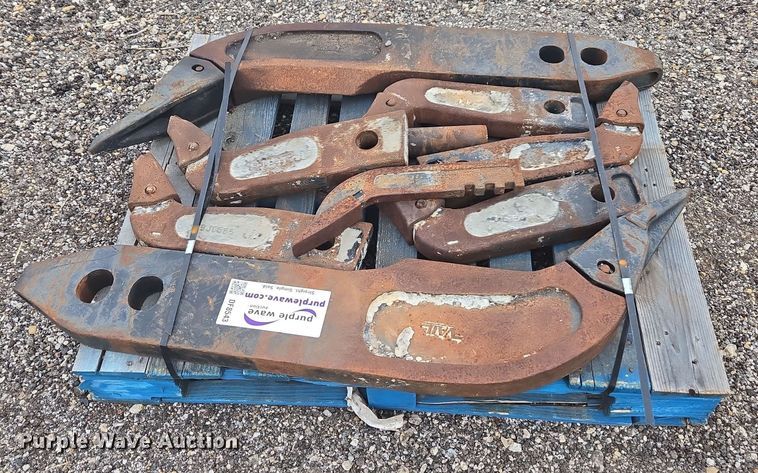 image for item DF8543 Ripper shanks