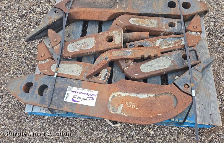 image for item DF8543 Ripper shanks