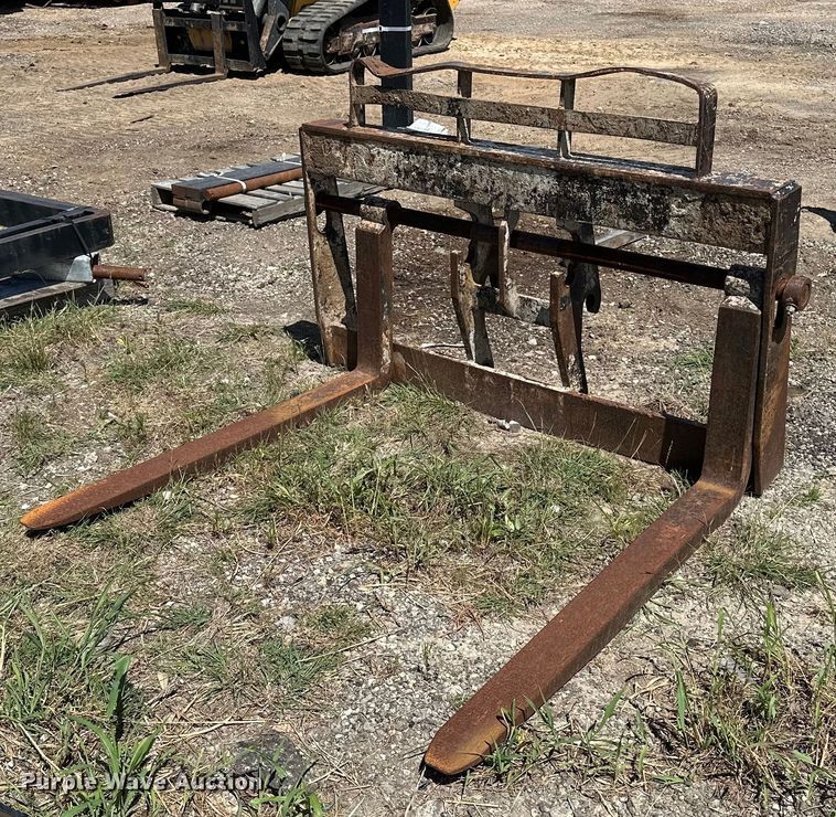 image for item DF8547 48