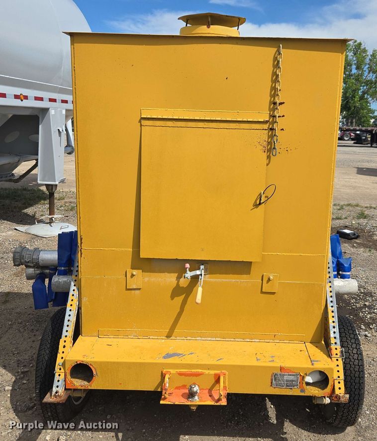 image for item DF8549 Allmand Brothers SEH 25 3FS mobile baghouse