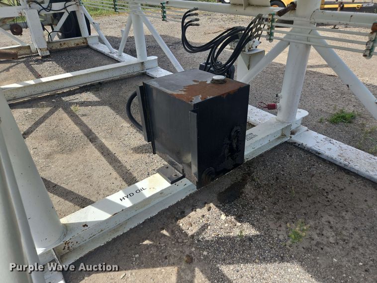 image for item DF8550 2006 Niece Equipment portable water tower