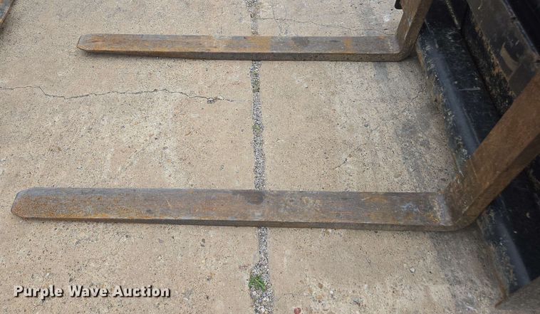 image for item DF8552 2023 Caterpillar 259D3 tracked skid steer loader