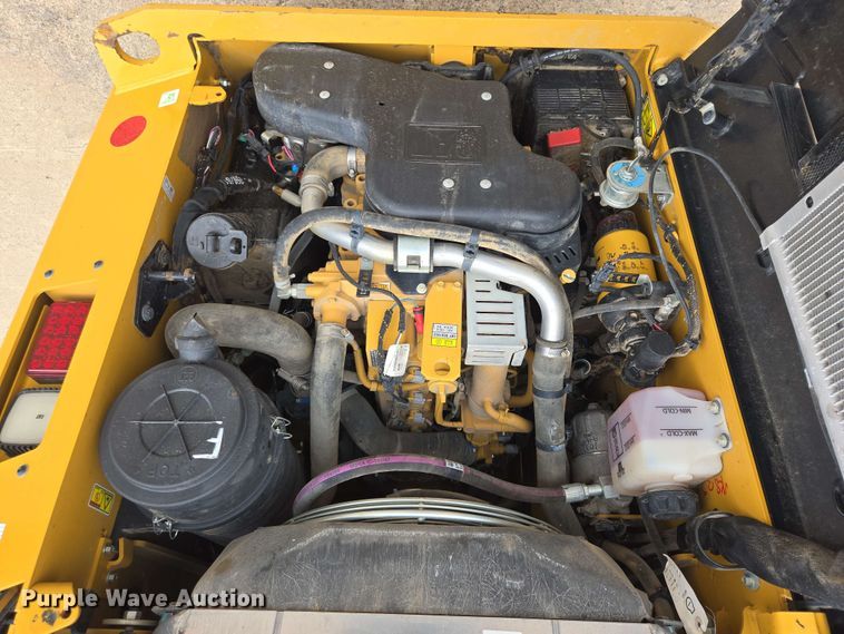 image for item DF8552 2023 Caterpillar 259D3 tracked skid steer loader