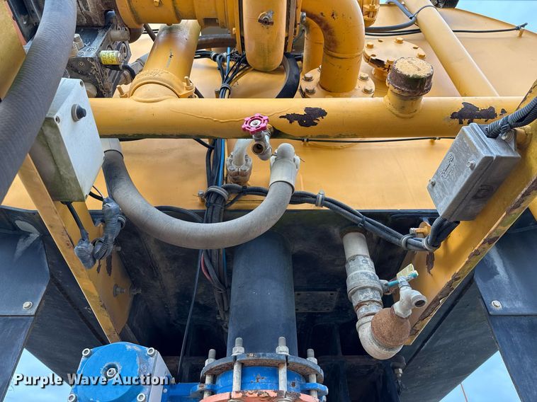 image for item DP6136 2007 Volvo A25D water wagon