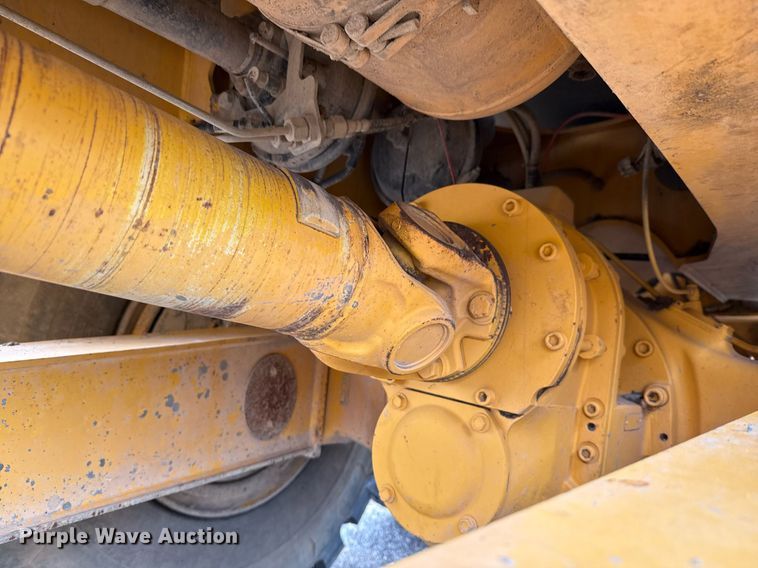 image for item DP6136 2007 Volvo A25D water wagon