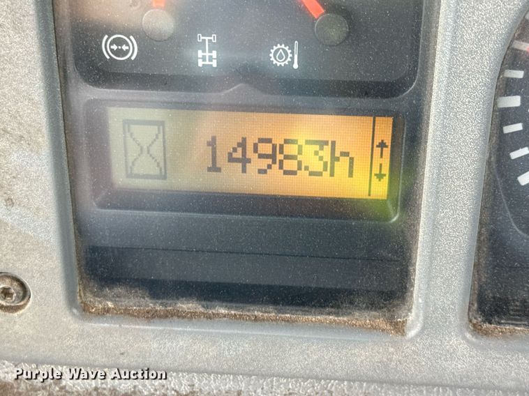 image for item DP6136 2007 Volvo A25D water wagon