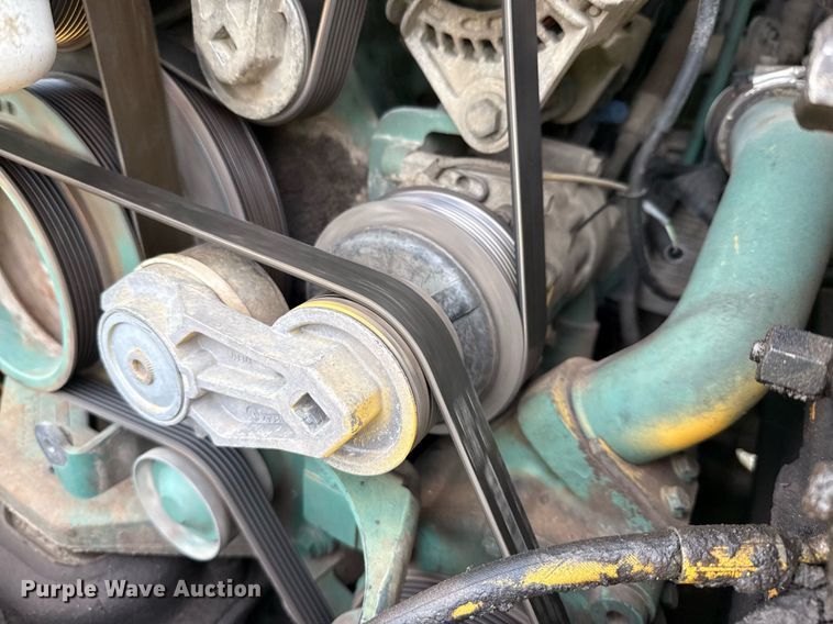 image for item DP6136 2007 Volvo A25D water wagon