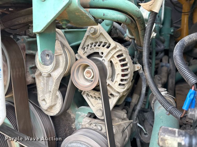 image for item DP6136 2007 Volvo A25D water wagon