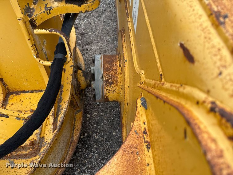 image for item DP6137 2016 John Deere 764 HSD dozer