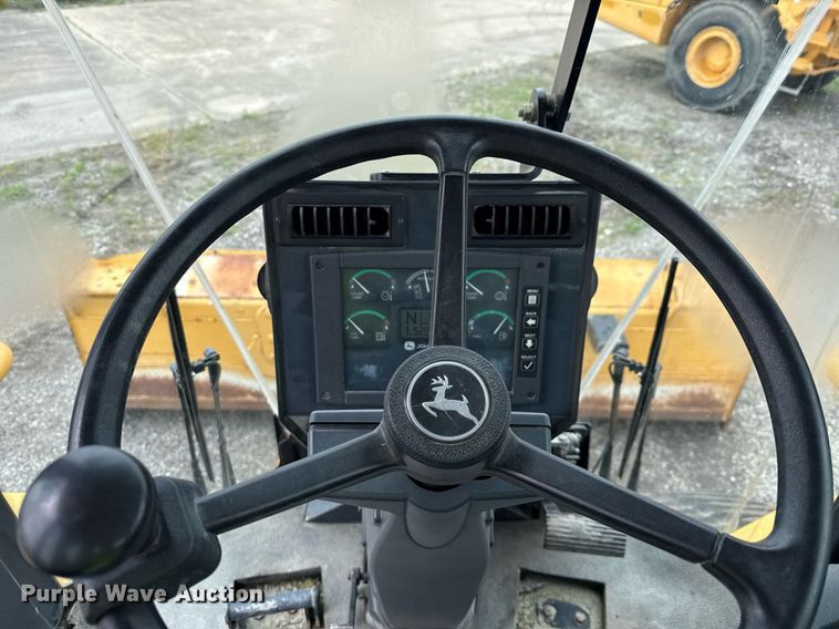 image for item DP6137 2016 John Deere 764 HSD dozer