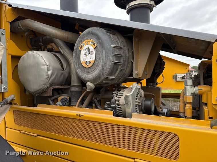 image for item DP6137 2016 John Deere 764 HSD dozer