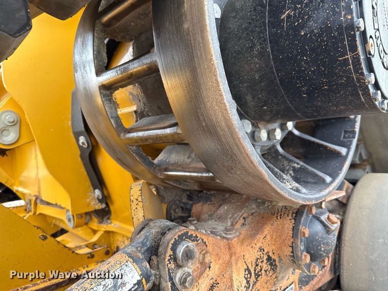 image for item DP6137 2016 John Deere 764 HSD dozer