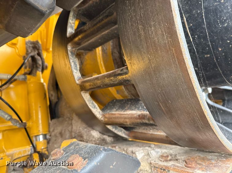 image for item DP6137 2016 John Deere 764 HSD dozer