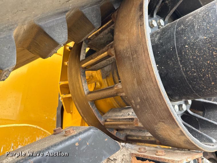 image for item DP6137 2016 John Deere 764 HSD dozer