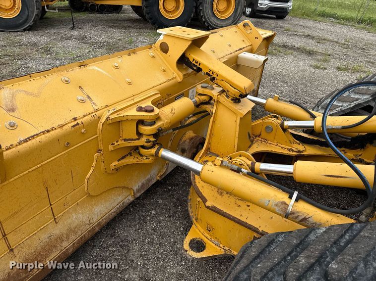 image for item DP6138 2016 John Deere 764 HSD dozer