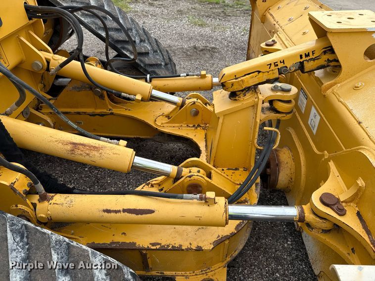 image for item DP6138 2016 John Deere 764 HSD dozer