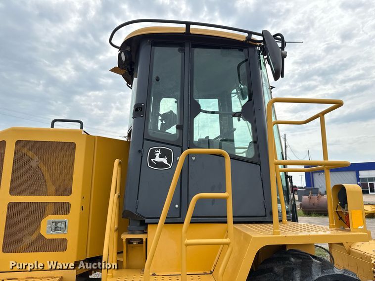image for item DP6138 2016 John Deere 764 HSD dozer