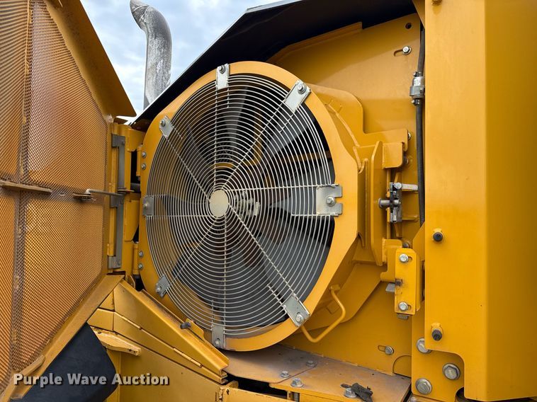 image for item DP6138 2016 John Deere 764 HSD dozer