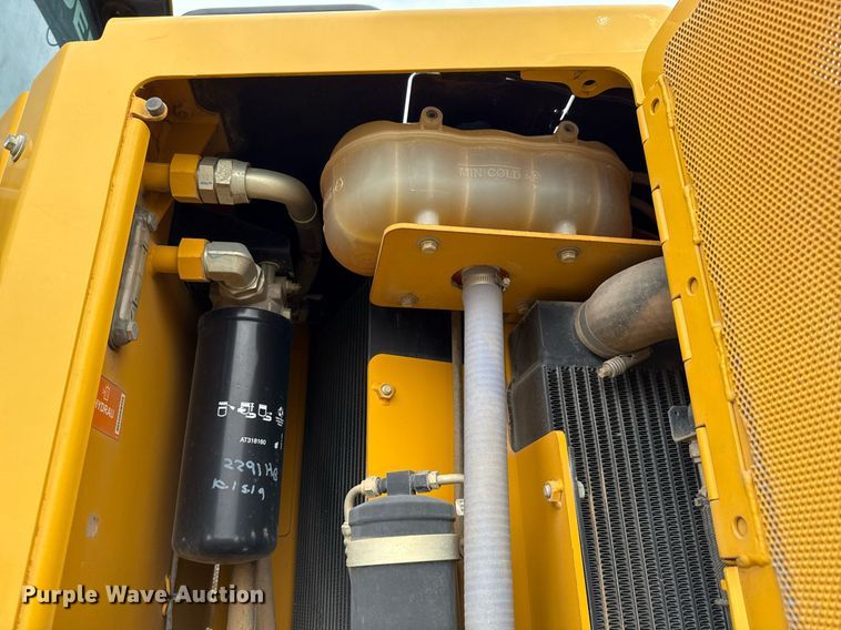 image for item DP6138 2016 John Deere 764 HSD dozer