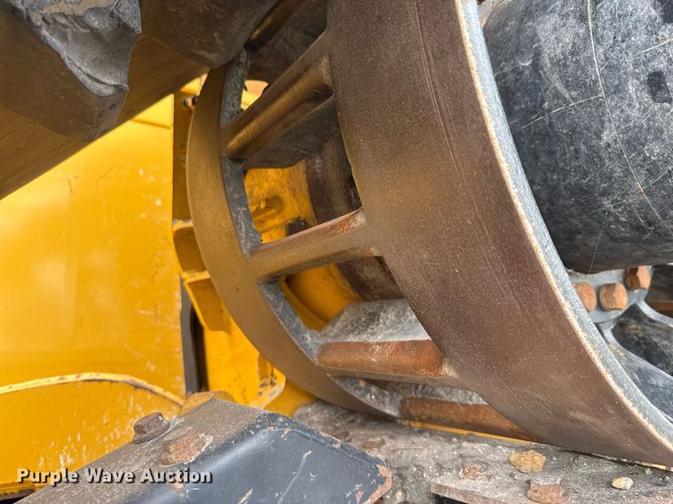 image for item DP6138 2016 John Deere 764 HSD dozer