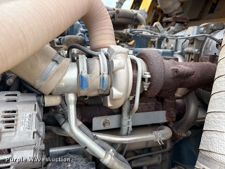 image for item DP6140 2017 Sakai GW751 pneumatic roller