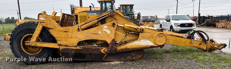 image for item DP6141 2006 John Deere  1810E scraper