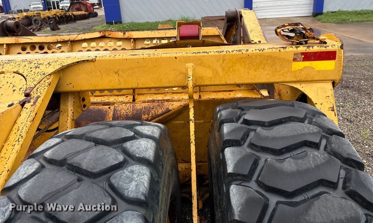 image for item DP6141 2006 John Deere  1810E scraper