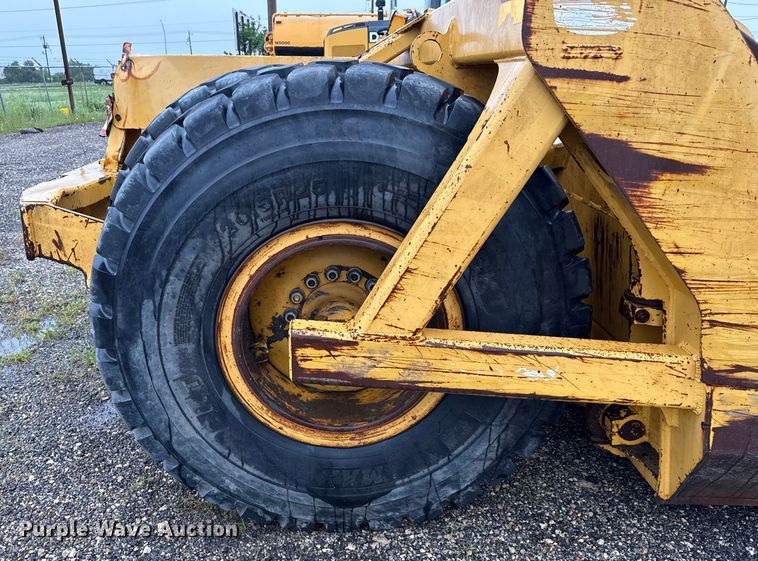 image for item DP6141 2006 John Deere  1810E scraper