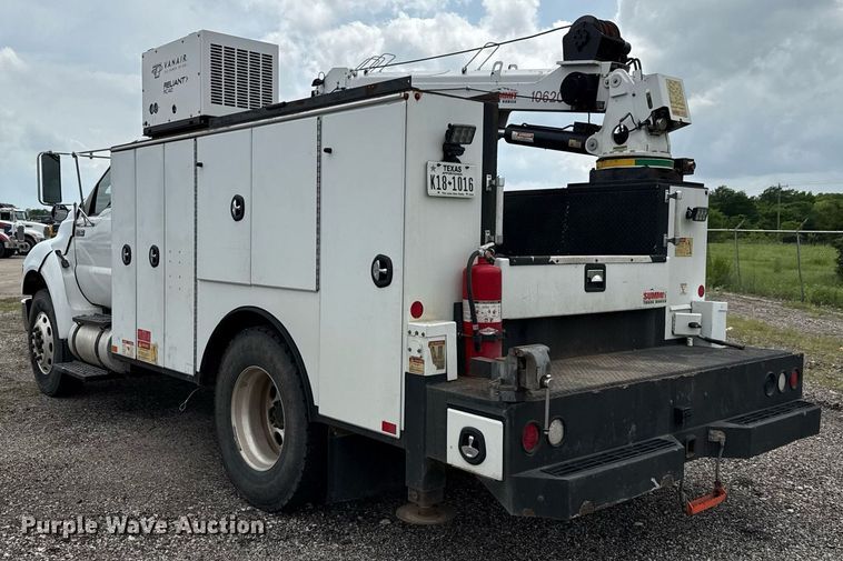 image for item DP6142 2015 Ford F750 Super Duty utility / service truck