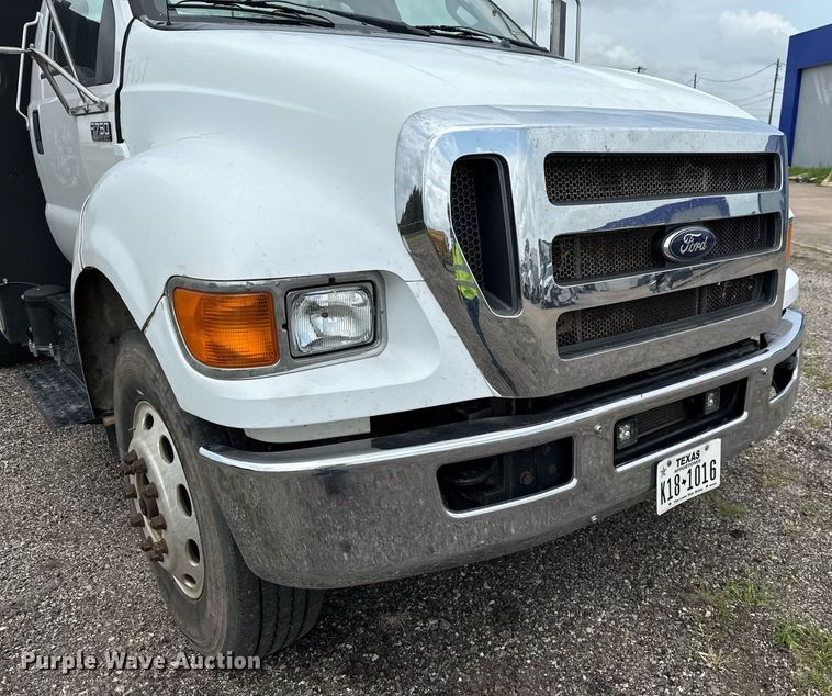 image for item DP6142 2015 Ford F750 Super Duty utility / service truck
