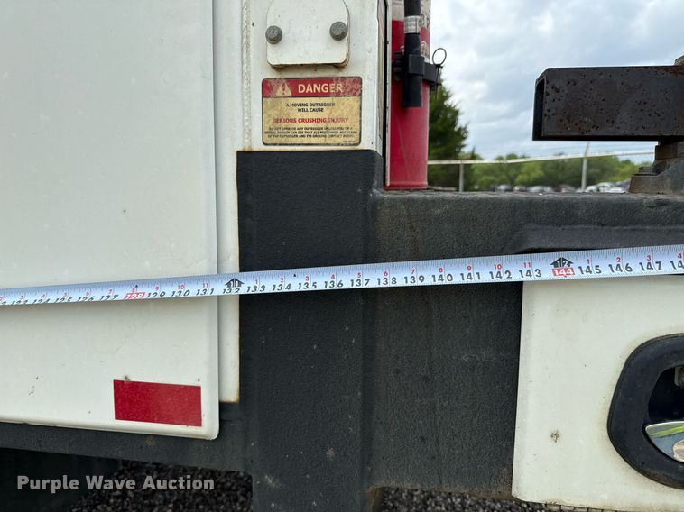 image for item DP6142 2015 Ford F750 Super Duty utility / service truck