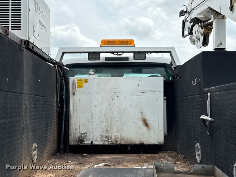 image for item DP6142 2015 Ford F750 Super Duty utility / service truck