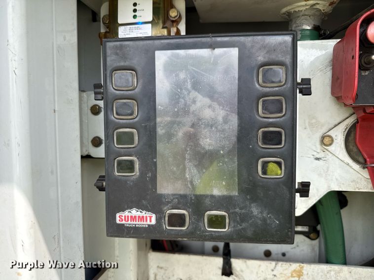 image for item DP6142 2015 Ford F750 Super Duty utility / service truck