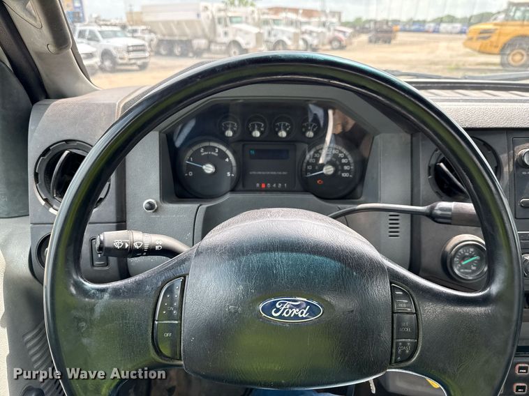 image for item DP6142 2015 Ford F750 Super Duty utility / service truck