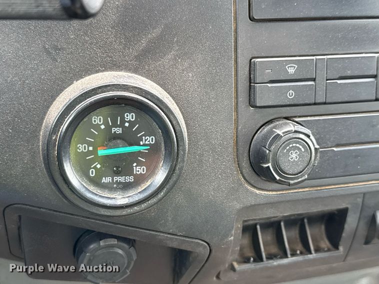 image for item DP6142 2015 Ford F750 Super Duty utility / service truck