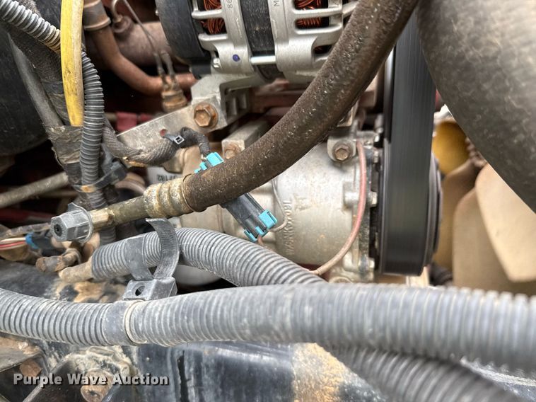 image for item DP6142 2015 Ford F750 Super Duty utility / service truck