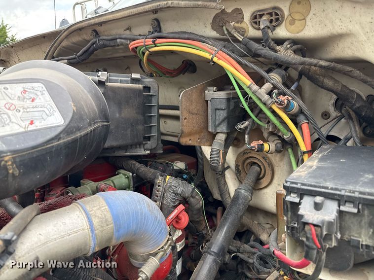 image for item DP6142 2015 Ford F750 Super Duty utility / service truck