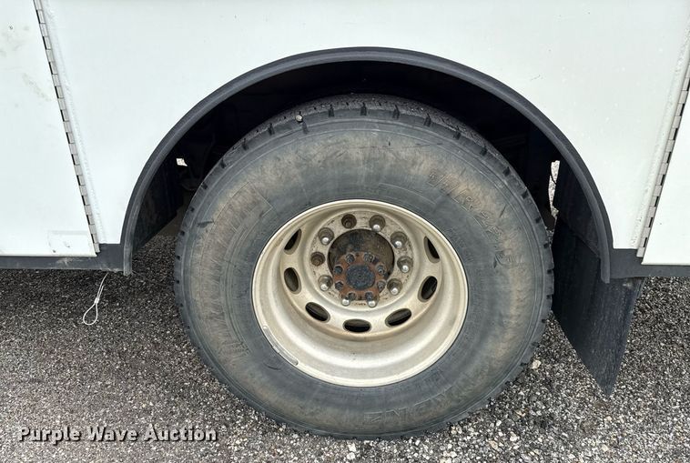 image for item DP6142 2015 Ford F750 Super Duty utility / service truck