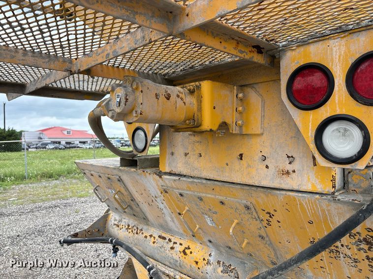 image for item DP6144 2012 Volvo A30F articulated cement spreader