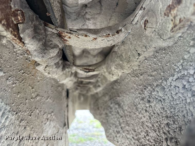 image for item DP6144 2012 Volvo A30F articulated cement spreader