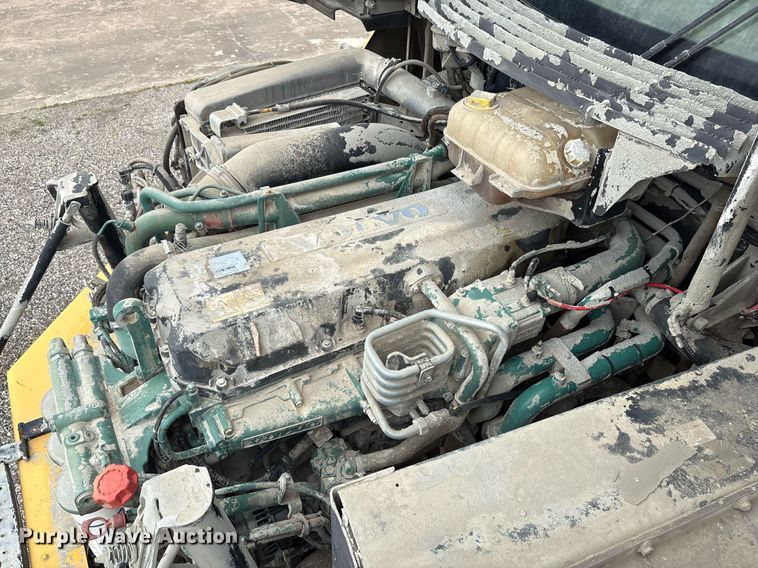 image for item DP6144 2012 Volvo A30F articulated cement spreader