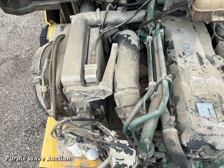 image for item DP6144 2012 Volvo A30F articulated cement spreader