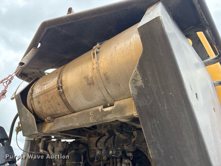 image for item DP6144 2012 Volvo A30F articulated cement spreader