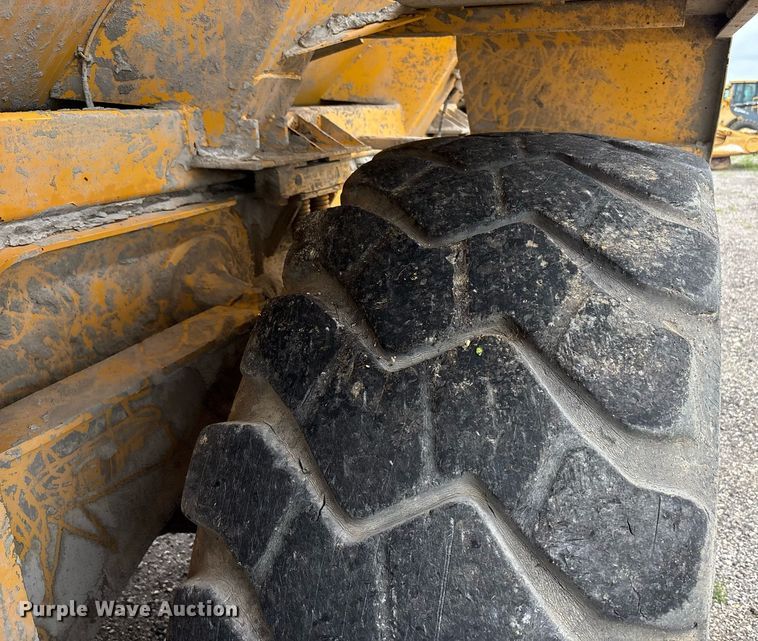 image for item DP6144 2012 Volvo A30F articulated cement spreader