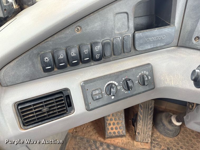 image for item DP6145 2018 Volvo A25G articulated haul truck