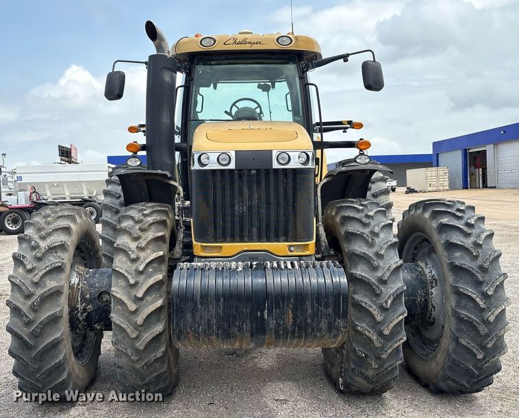 image for item DP6146 2014 Challenger MT685D MFWD tractor