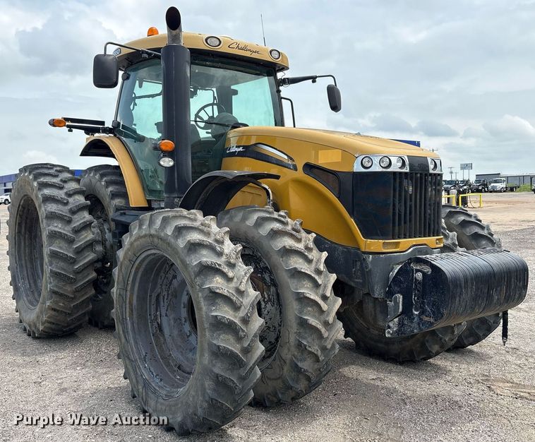 image for item DP6146 2014 Challenger MT685D MFWD tractor