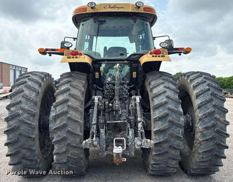 image for item DP6146 2014 Challenger MT685D MFWD tractor
