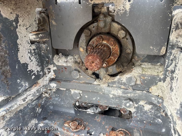 image for item DP6146 2014 Challenger MT685D MFWD tractor